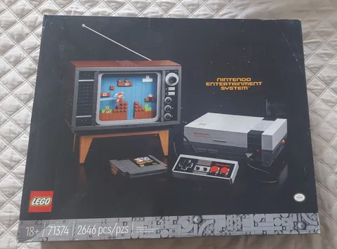 LEGO Nintendo Entertainment System Super Mario 71374 2646pcs 18+ Box