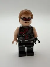LEGO® Minifig sh0034 - Hawkeye - Black and Dark Red Suit, Medium Nougat Hair