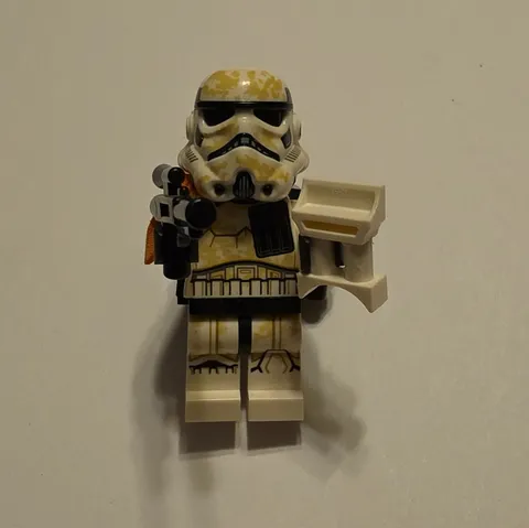 LEGO Star Wars Sandtrooper Squad Leader minifigure sw0992