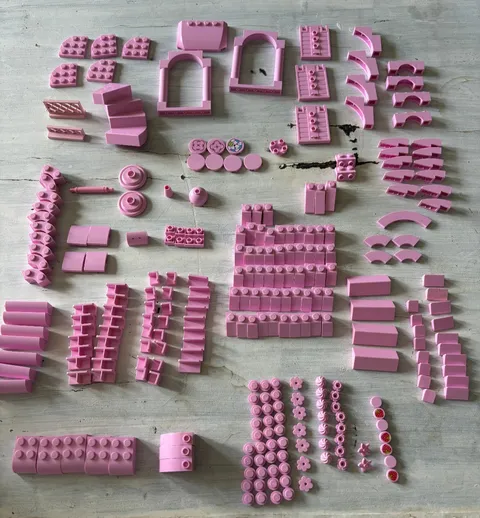 LEGO Lot 246 Bright Pink Slopes Arches Panels Curved Door Frames Mixed Parts