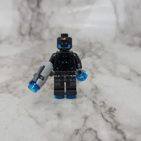 Lego Ultron Sentry Minifigure Marvel 76029