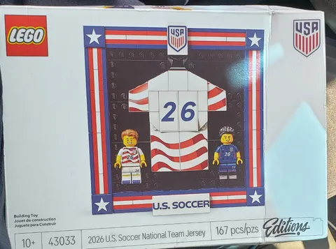 "LEGO Editions 2026 U.S. Soccer National Team Jersey -set # 43033