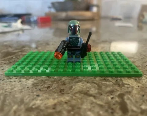 LEGO Star Wars Boba Fett Minifigure Pauldron Helmet Jet Pack 8097 sw0279