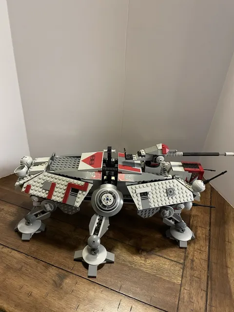 LEGO Star Wars AT-TE Walker 7675 Mostly Complete No Minifigs No Instructions