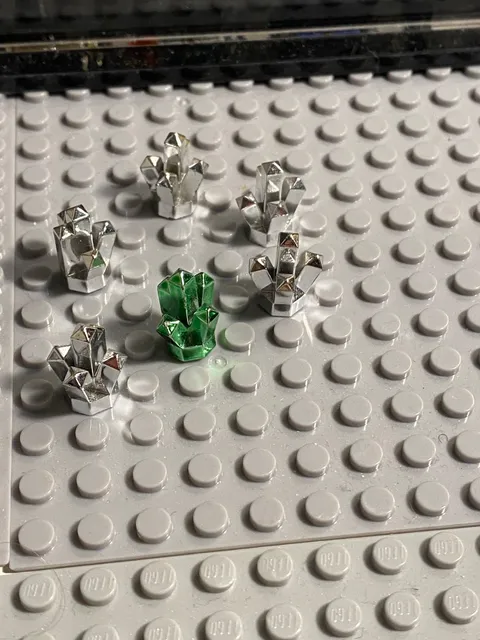 LEGO Part 30385 Rock 1x1 Chrome Crystal Lot of 6 including Chrome Green Crystal!