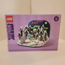 LEGO 40785 Northern Lights Diorama Limited Edition GWP - New and Sealed