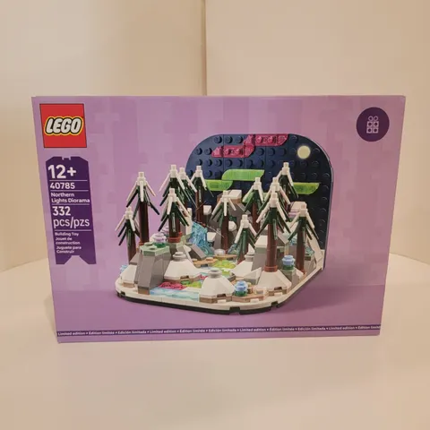LEGO 40785 Northern Lights Diorama Limited Edition GWP - New and Sealed