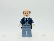 Alfred Pennyworth, Pinstripe Vest - sh0313 - Set 70909 - LEGO Super Hero Minifig