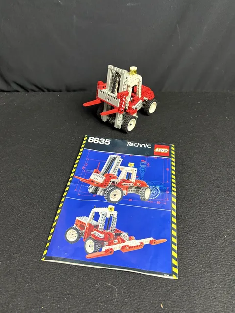 Lego 8835 Forklift Technic Technic Forklift Complete Complete 1989 P2