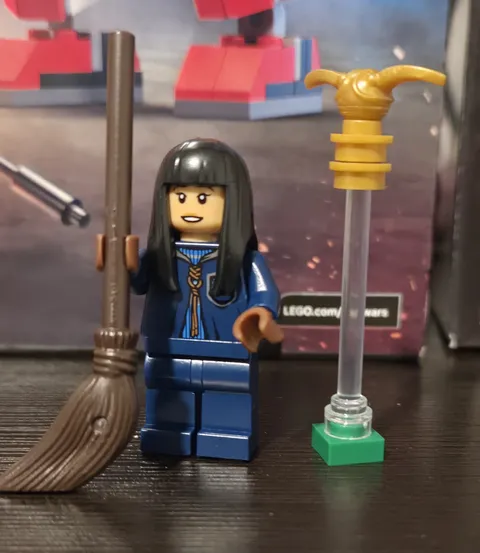 LEGO Harry Potter CHO CHANG Minifigure Blue Ravenclaw Quiddich Uniform hp418