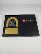 LEGO Harry Potter (5009867) Hogsmeade Sign (76457 Village GWP) Limited Edition
