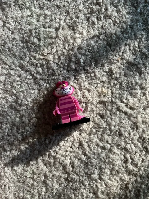 LEGO Cheshire Cat (dis008) - 71012: Disney Minifigures Series