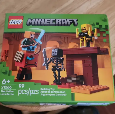 LEGO Minecraft The Nether Lava Battle 21266 Set 99 Pieces Alex Ages 6+