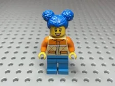 LEGO Minifigure Woman Tan Orange Quilted Vest Blue Hair Buns No: cty1439 60345