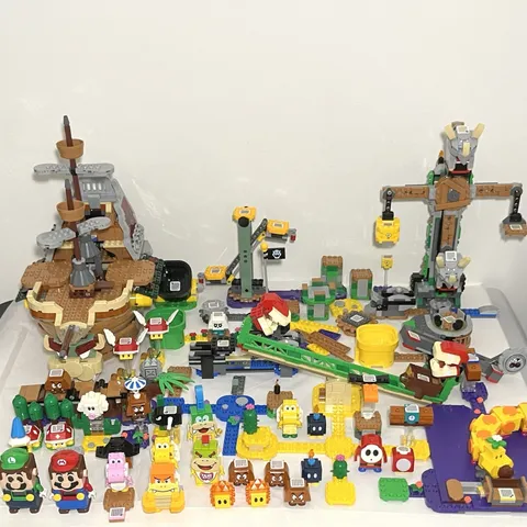 Lego Super Mario LOT- Power Up Packs, 9 Sets (incomplete), Mini Figures (READ)