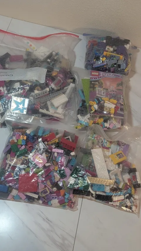LEGO FRIENDS Large Bulk 5 Pounds And Up-Some Figures Included 