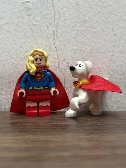 LEGO DC Super Heroes Supergirl and Krypto Superdog Minifigure Sh0157 & 35033c01