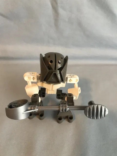 LEGO set 8581 Kopeke VINTAGE BIONICLE 100% complete Matoran of Mata Nui
