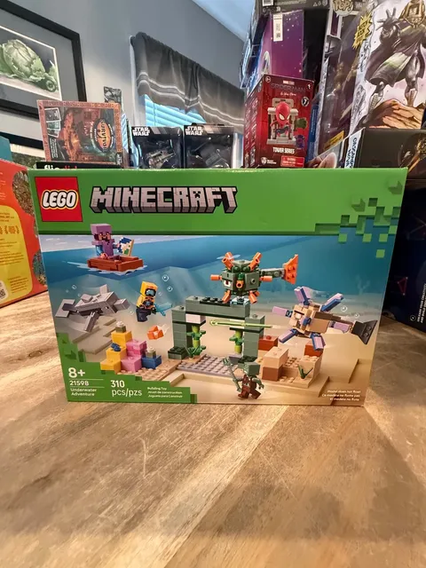 LEGO Minecraft Underwater Adventure (21198) FACTORY SEALED