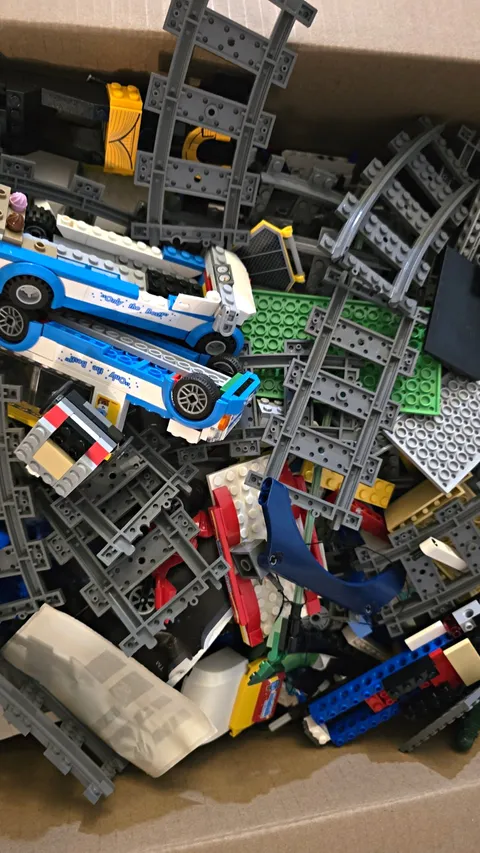 HUGE LEGO Bulk Lot 27+ lbs Bricks Parts Pieces Vehicles Mixed Vintage to Modern