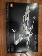 LEGO Star Wars UCS X-Wing Starfighter 75355 1949pcs 18+ Display Stand