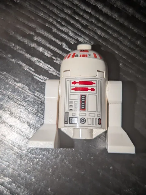 2007 lego star wars R5-D4 minifig RED DROID unplayed with 7658 sw0029