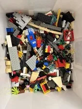 Early 2000s Lego Lot 1000 Pieces Plus Minifg Parts Star Wars, Harry Potter Etc