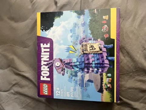 LEGO Fortnite Supply Llama 77071 Set 691 pcs Ages 12+ Brick Separator