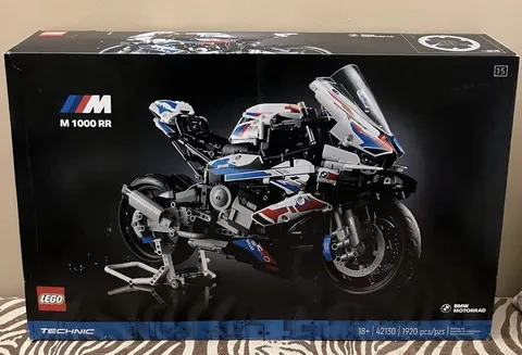 LEGO Technic 42130 BMW M 1000 RR Motorcycle 1920pcs Age 18+ Box New Sealed