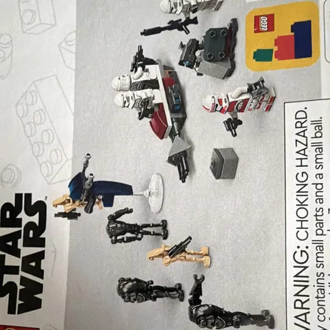 LEGO Star Wars Minifigure Lot Assorted w/ Accessories Plastic Minifigures