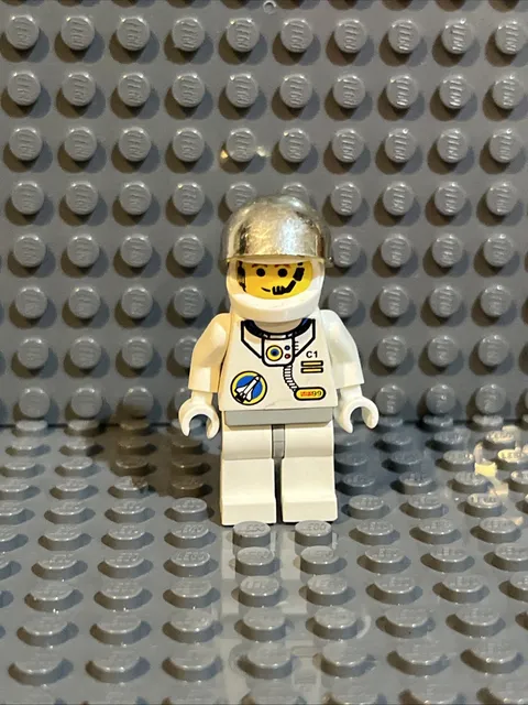 Vintage Lego Astronaut Minifigure 1999 City