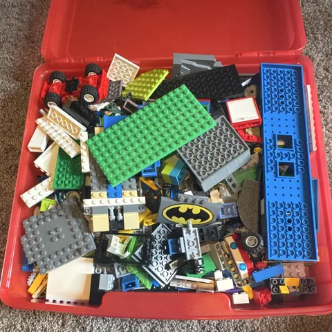 LEGO Bulk Lot Multicolor Bricks Pieces & Parts Batman in Plastic Container