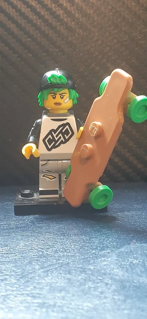 LEGO MINIFIGURES: Series 27 (71048) long borderI