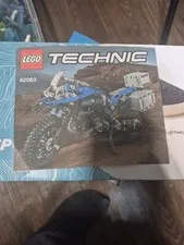 LEGO TECHNIC: BMW R 1200 GS Adventure (42063)