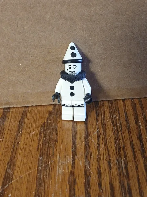 Lego Minifigure Collectible Series 10 Sad Clown Mime 