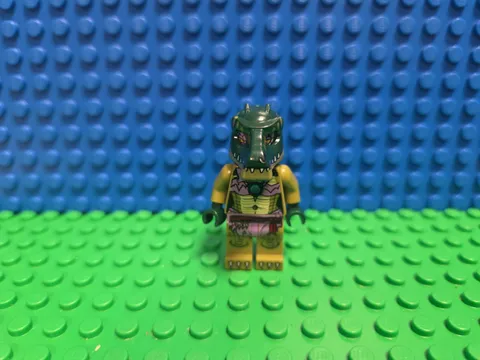 Lego Crooler Minifigure Legends Chima loc022 CMF Lot 70006 Rare Retired Vintage 