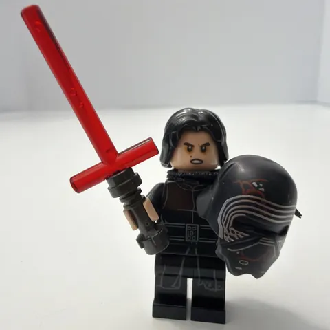 LEGO® Kylo Ren Minifigure - Star Wars Supreme Leader Episode 7/9 sw1006