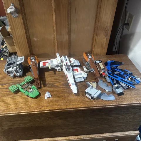 LEGO Star Wars Mixed Parts Lot Partial Sets Geonosian X-Wing TIE Fighter Flash