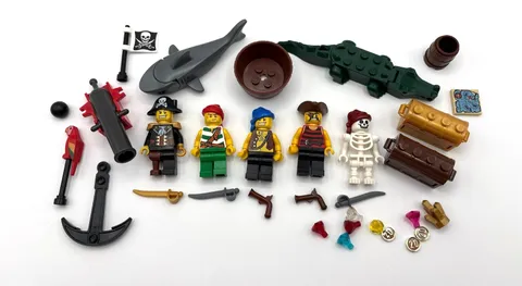 LEGO Pirate minifig lot shark cannon parrot alligator treasure chest weapons