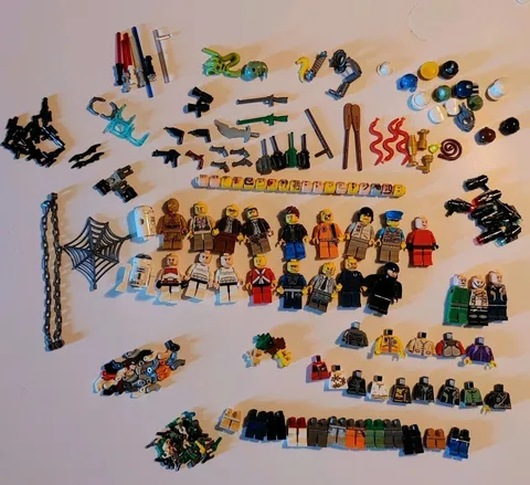 LEGO Minifigure Parts Lot Star Wars Indiana Jones Friends Weapons Accessories 