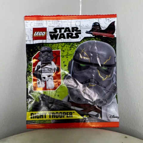 LEGO Star Wars Night Trooper Minifigure | Foil Pack | NEW