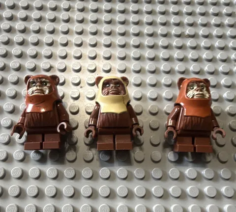 LEGO Star Wars Ewok Minifigure Lot of 3 Brown/Tan Hoods Plastic 