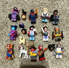 LEGO Mixed Minifigure Lot w/ Characters, Animals & Accessories