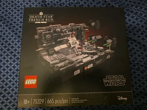LEGO 75329 Star Wars Death Star Trench Run Diorama Set Retired New Sealed