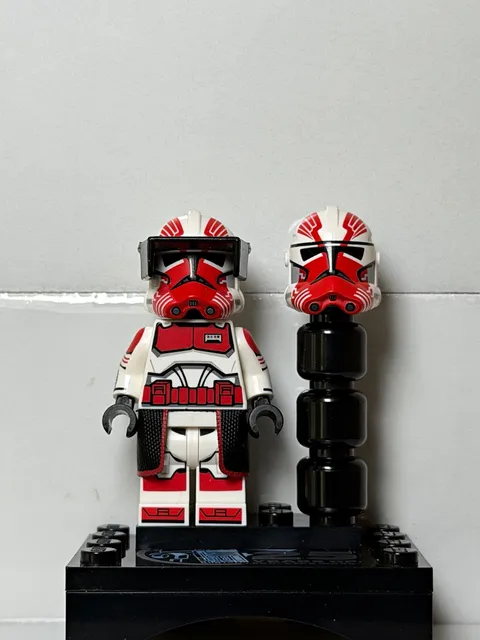LEGO Star Wars GCC Coruscant Guard/Shock Clone Commander Thorn Minifigure NEW