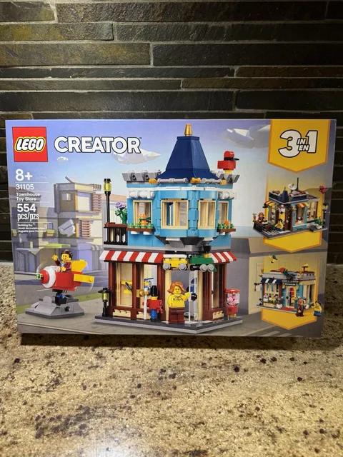 LEGO Creator 3 in 1 Townhouse Toy Store 31105 554 pcs Retired NEW & SEALED