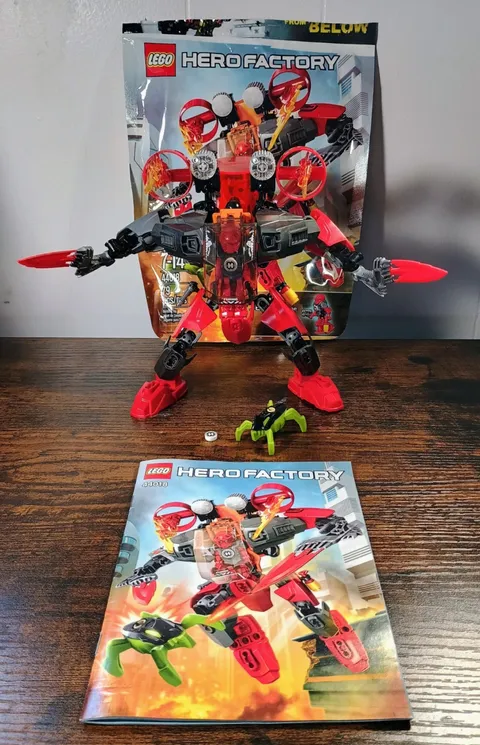 Lego Hero Factory 44018 Furno Jet Machine Invasion From Below 100% Complete