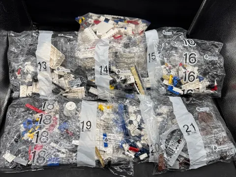 Lego Icons 10318 Concorde Airbus Partial Incomplete with Sealed Bags ***READ***