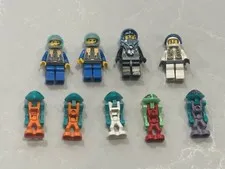 Lego Life On Mars Minifigures Lot of 9 - Aliens Martian Astronaut 7315 7316 7313
