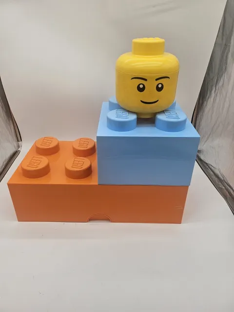 Lot of 3x LEGO Storage Bricks & Head 8 & 4 Knobs